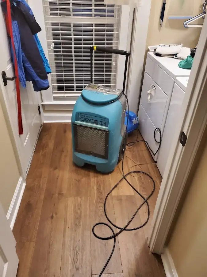 Commercial dehumidifier deployed for Flood Damage Cleanup in Berea