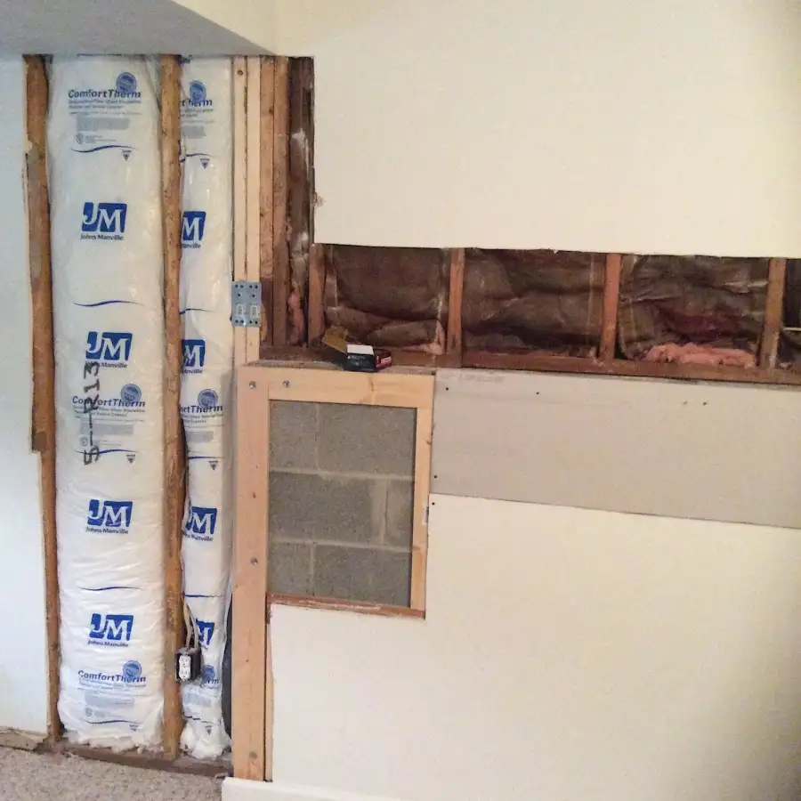Wall insulation replacement during Structural Drying in Berea